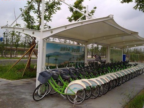 绿色出行自行车棚